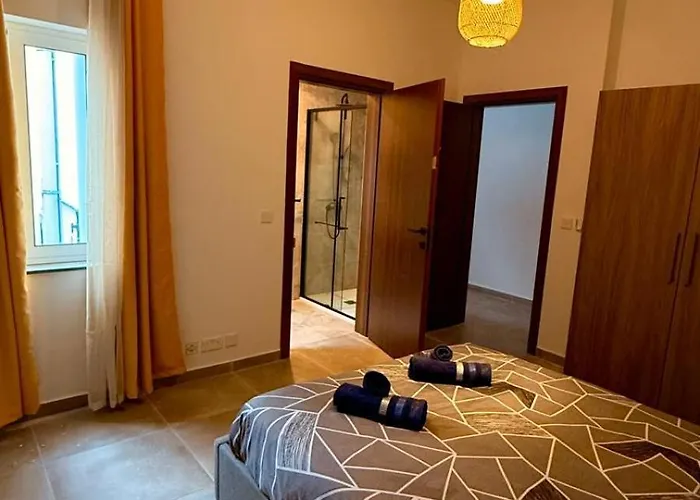 St Julians's Boho Apartament *