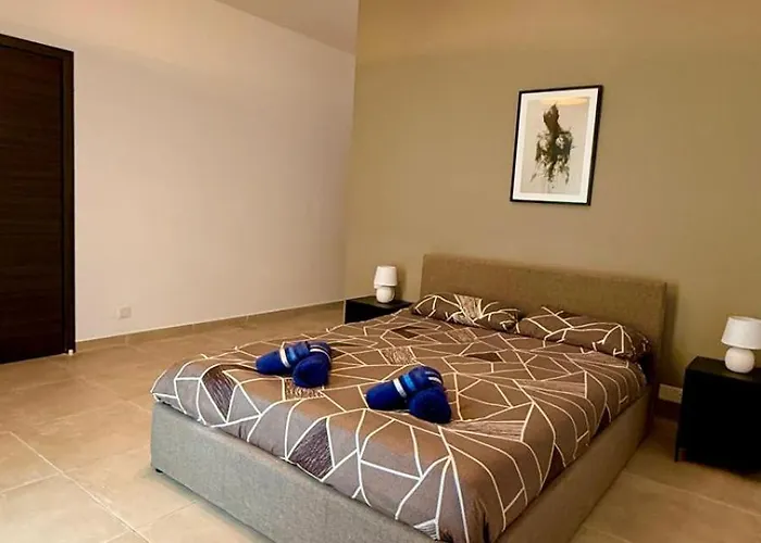 St Julians's Boho Appartement Is-Swieqi