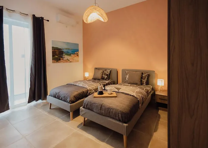 St Julians's Boho * Is-Swieqi