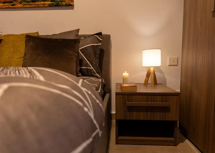 St Julians's Boho * Is-Swieqi